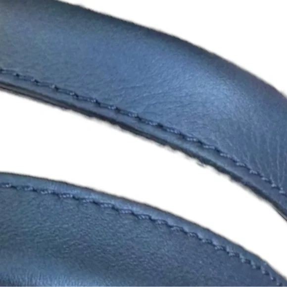 CHANEL Denim Tote handbag - Picture 4 of 7